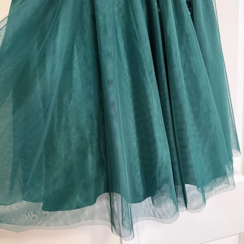 GB Emerald Green Beaded Sequined V Neck Tank Formal Dress Size 13, NWT - Picture 4 of 12